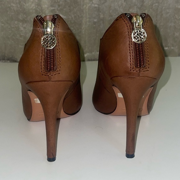 Coach UNNA Shoes - Picture 5 of 7